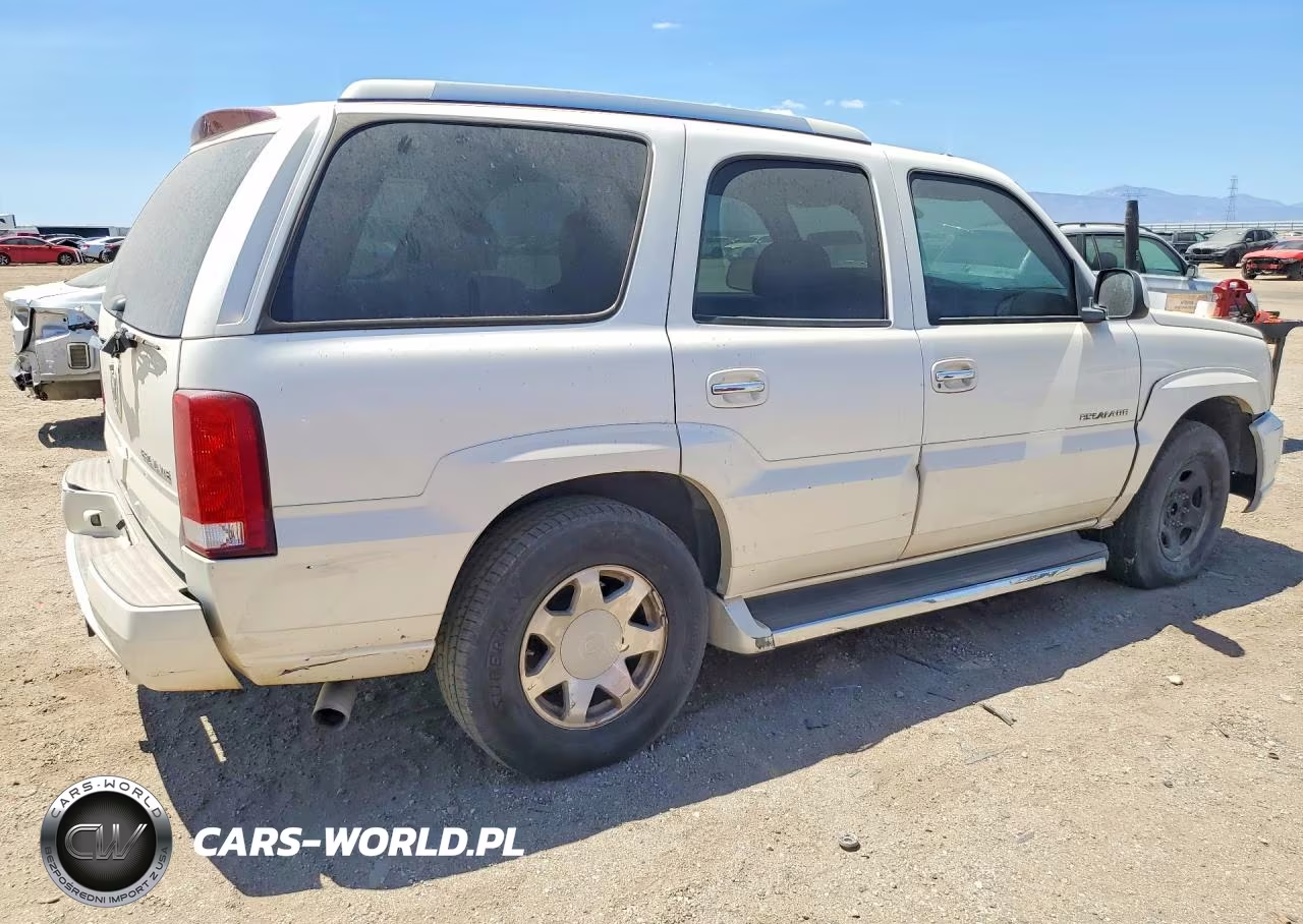 2005 Cadillac Escalade Luxury VIN:1GYEC63T75R194366 - 3