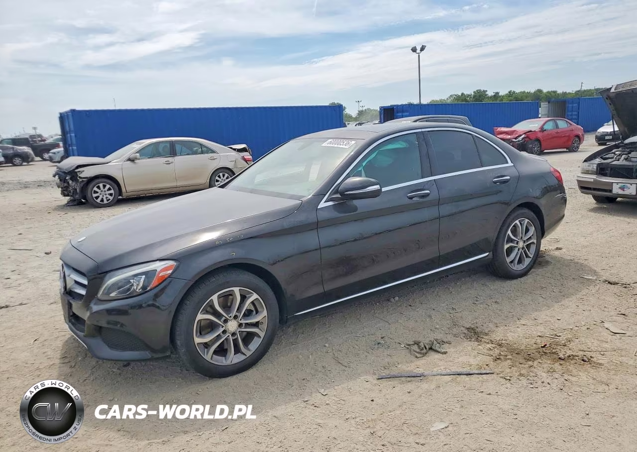 2016 Mercedes-Benz C 300 4Matic – zdjęcie 1 z 12