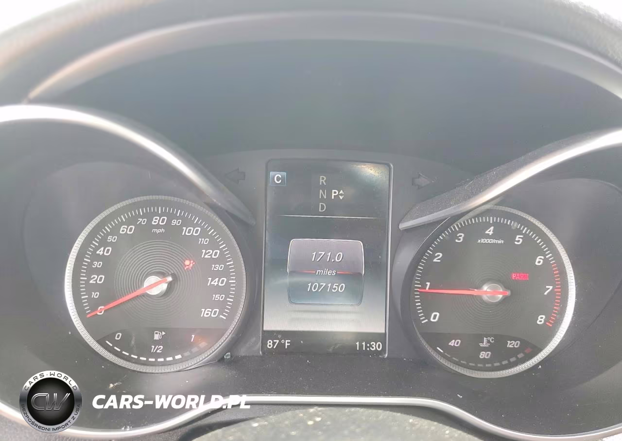 2016 Mercedes-Benz C 300 4Matic VIN:55SWF4KB3GU103292 - 9