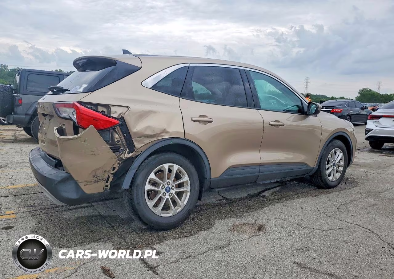 2020 Ford Escape Se VIN:1FMCU0G60LUC04298 - 3