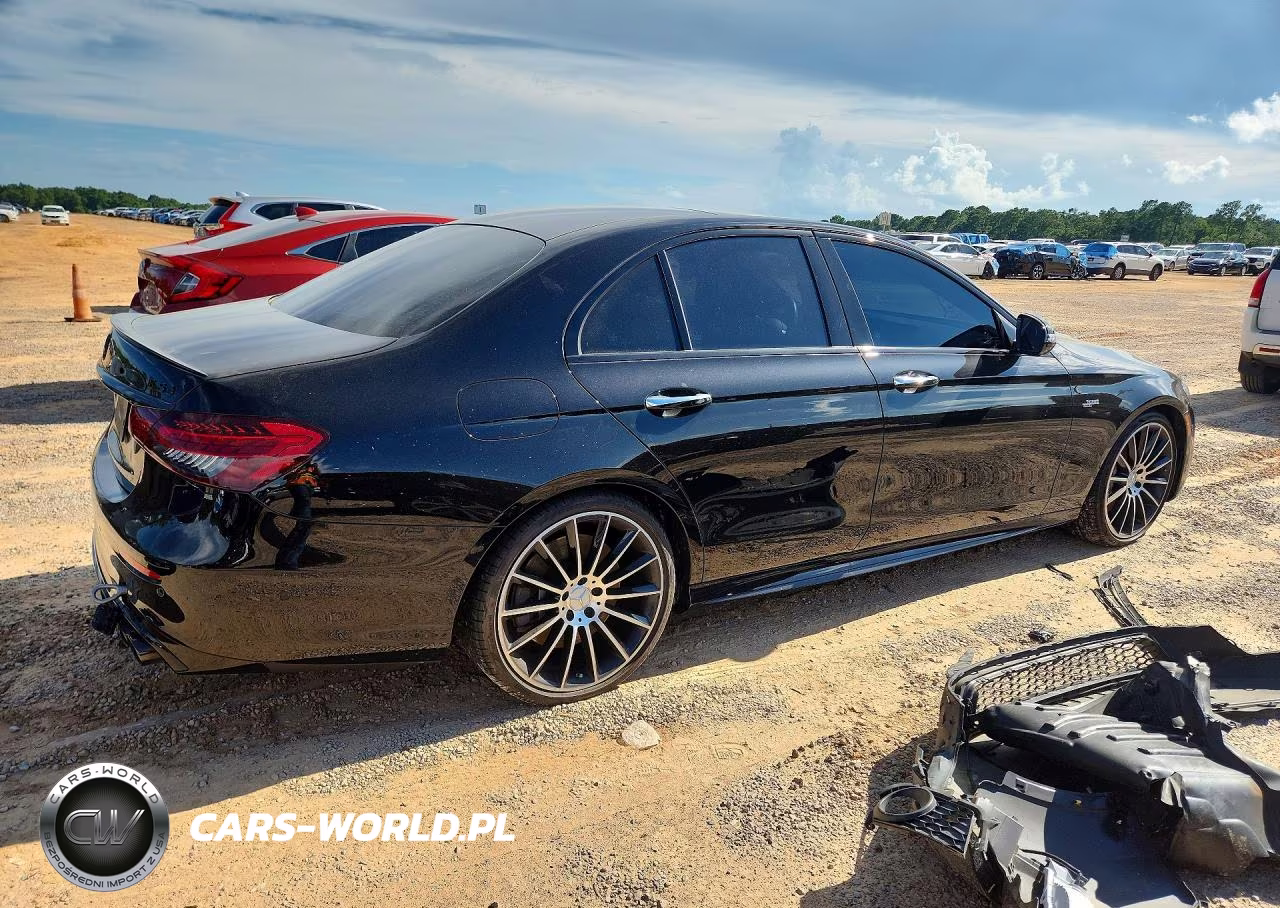 2022 Mercedes-Benz E Amg 53 4Matic VIN:W1KZF6BB0NB035792 - 3