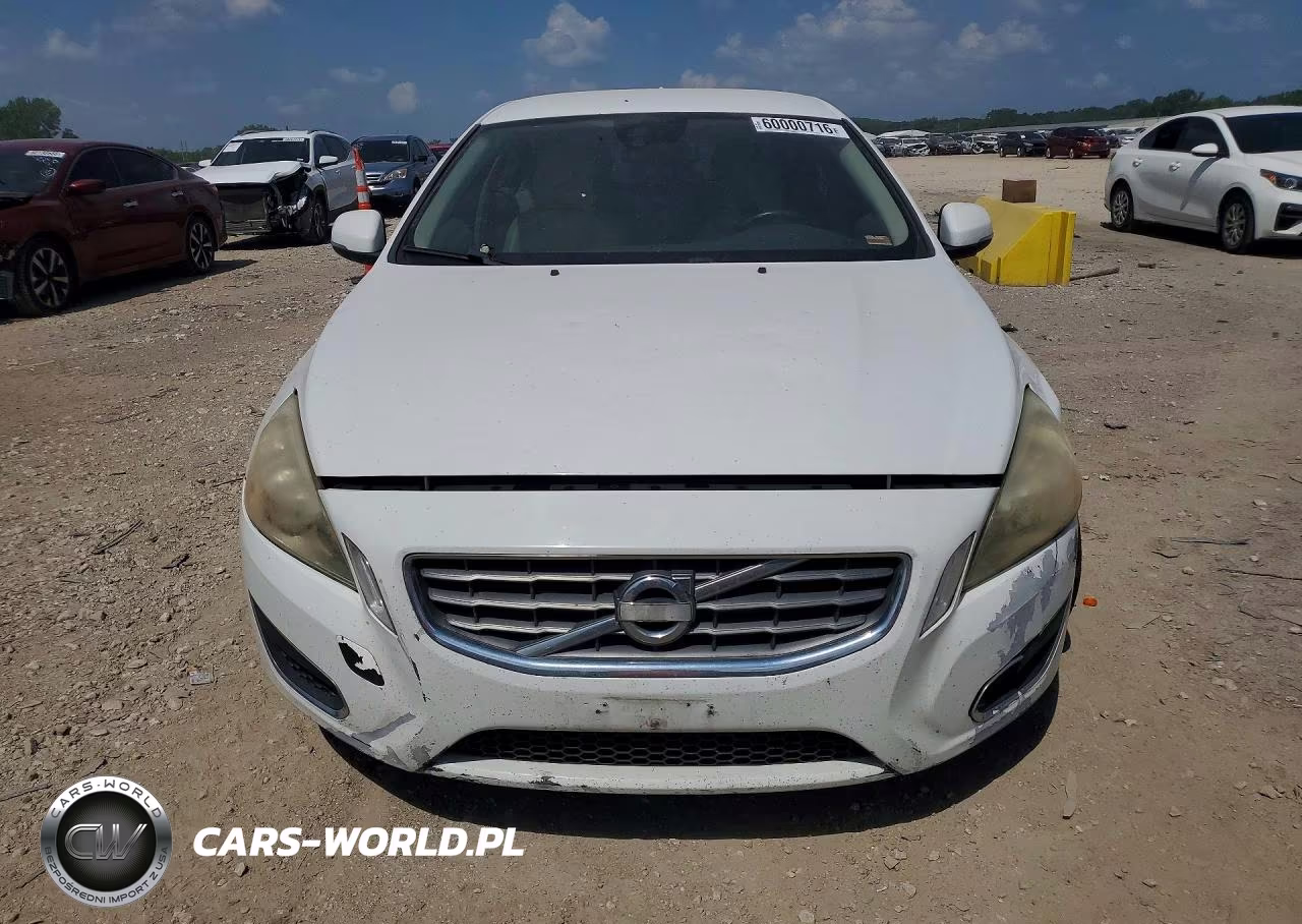 2011 Volvo S60 T6 VIN:YV1902FH2B2015147 - 5