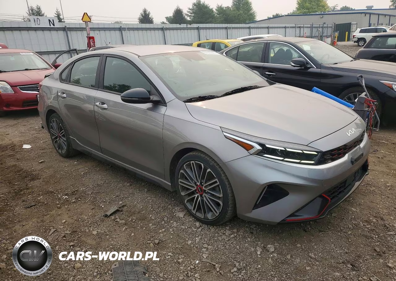 2023 Kia Forte Gt VIN:3KPF44AC4PE599355 - 4