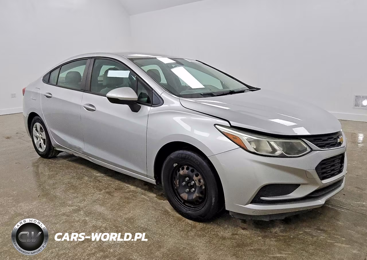 2016 Chevrolet Cruze Ls VIN:1G1BC5SM3G7295893 - 4