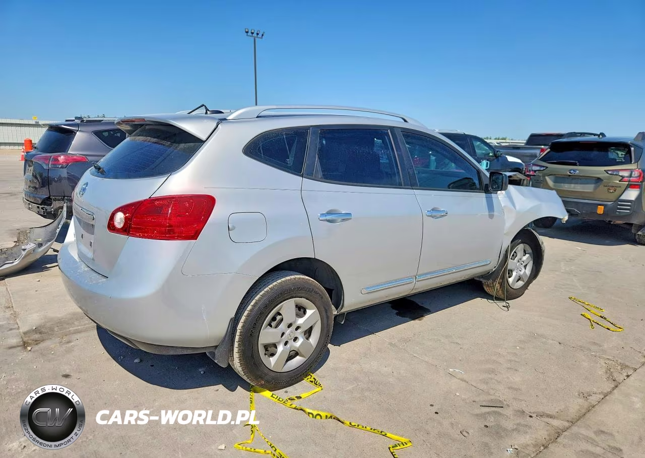 2014 Nissan Rogue Select S VIN:JN8AS5MT4EW620410 - 3