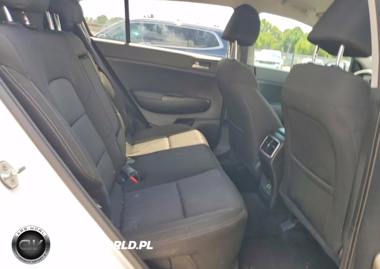 2022 Kia Sportage Lx VIN:KNDPM3AC5N7970051 - 11