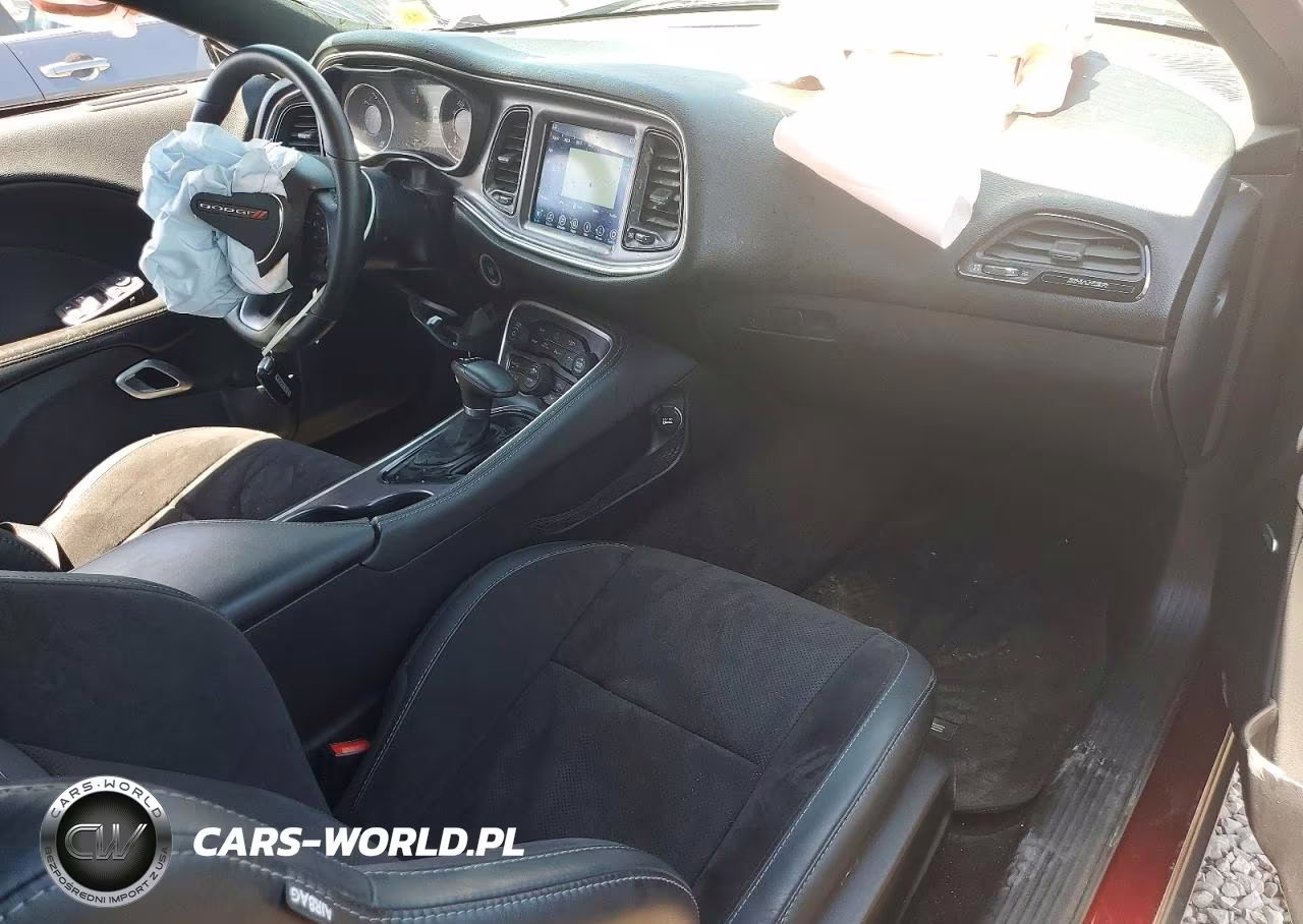 2017 Dodge Challenger R-T 392 VIN:2C3CDZFJ4HH665419 - 8