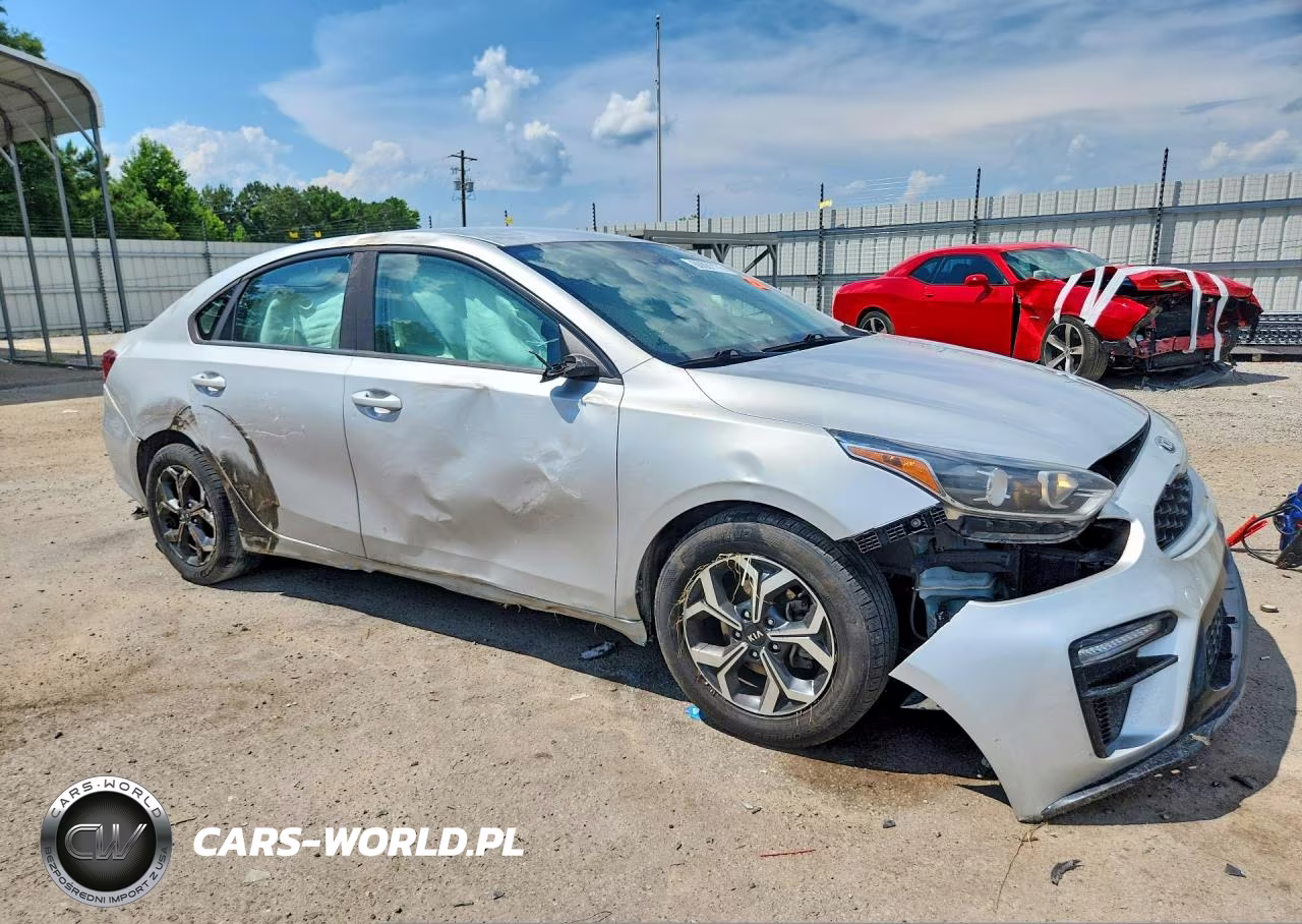 2019 Kia Forte Lxs VIN:3KPF24AD2KE007233 - 4
