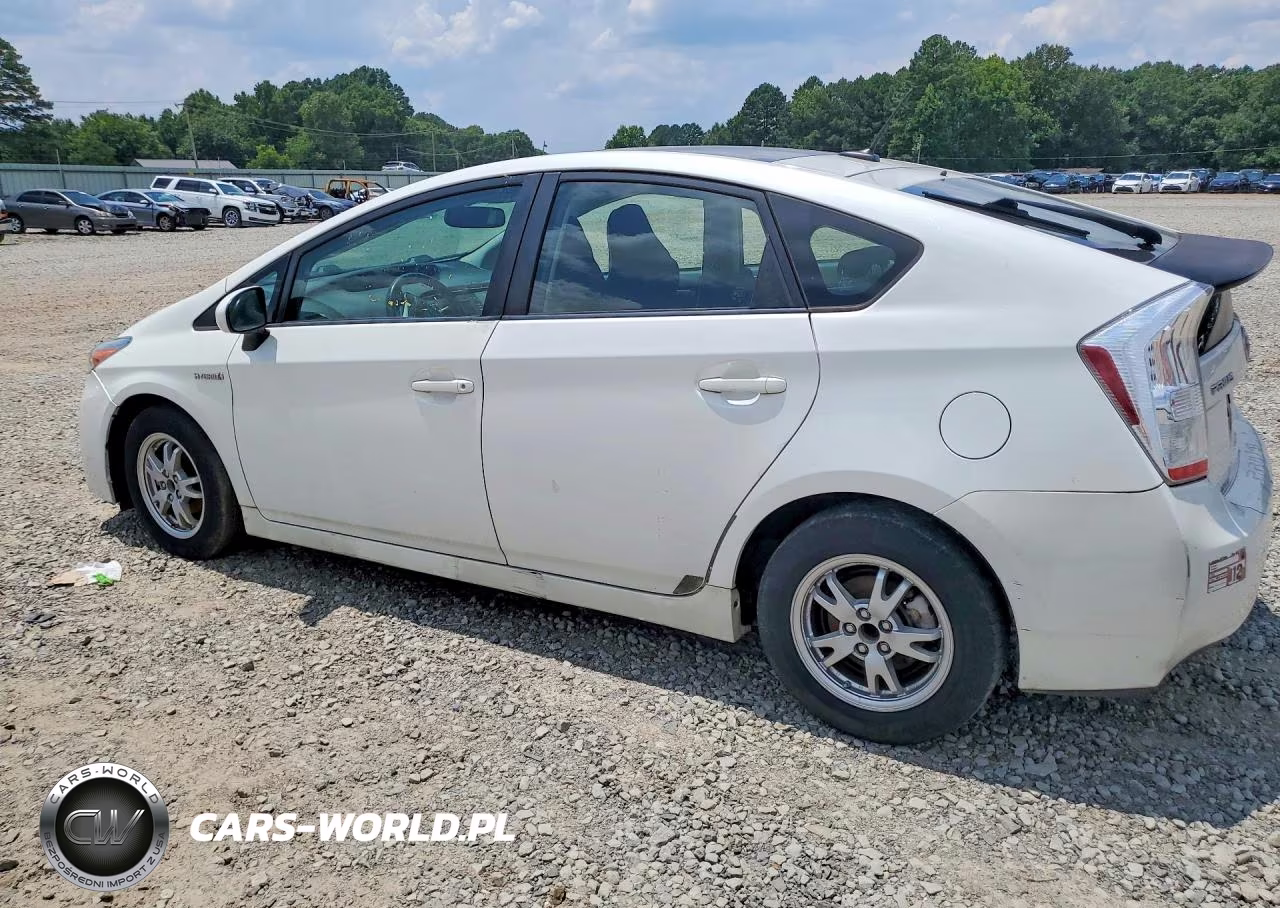 2011 Toyota Prius Four VIN:JTDKN3DU0B0253377 - 2
