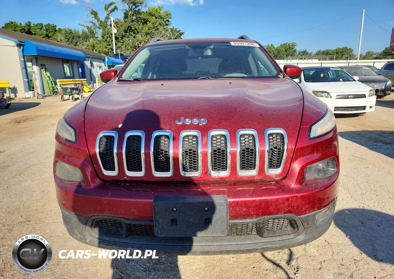2015 Jeep Cherokee Latitude VIN:1C4PJMCB3FW691918 - 5