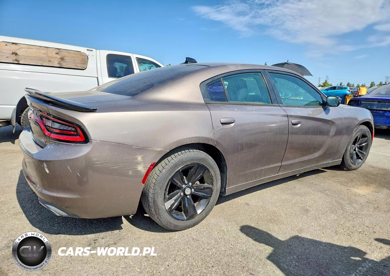 2016 Dodge Charger Sxt VIN:2C3CDXHG1GH235139 - 3