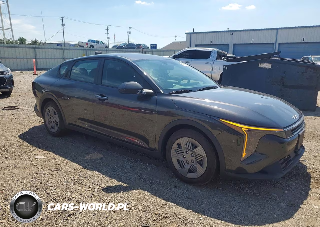2025 Kia K4 Lx VIN:3KPFT4DE6SE175071 - 4