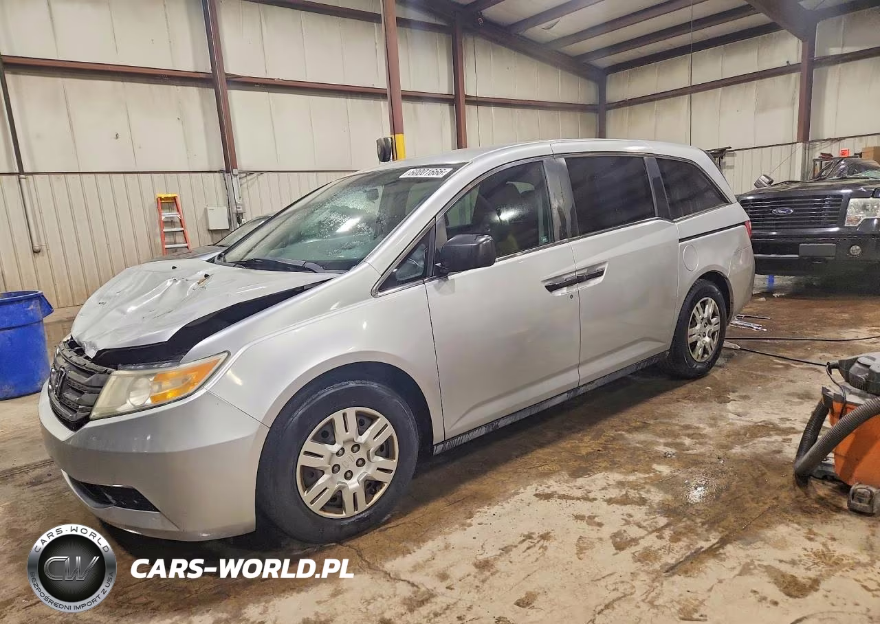 2011 Honda Odyssey Lx – zdjęcie 1 z 13
