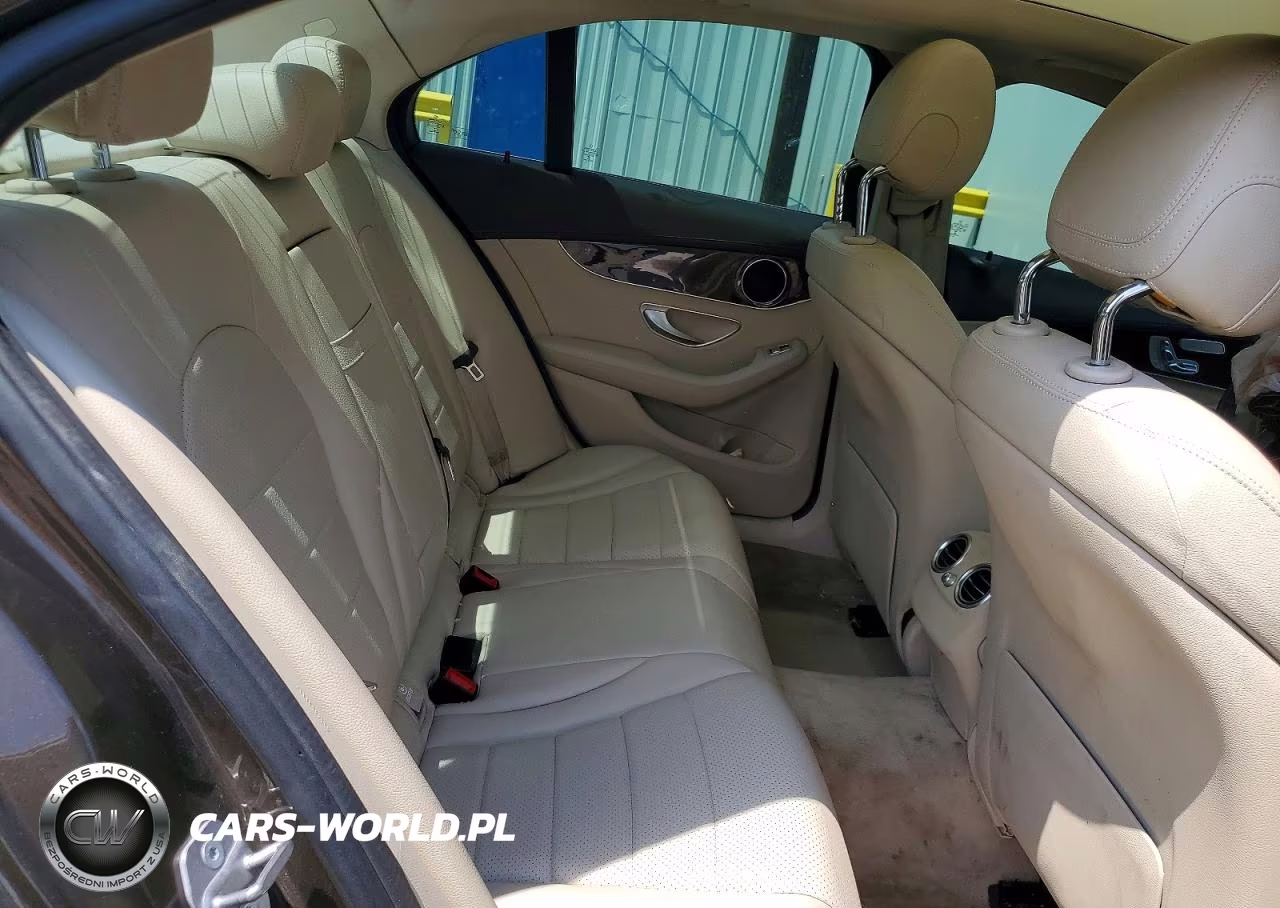2017 Mercedes-Benz C 300 4Matic VIN:55SWF4KB8HU183495 - 10