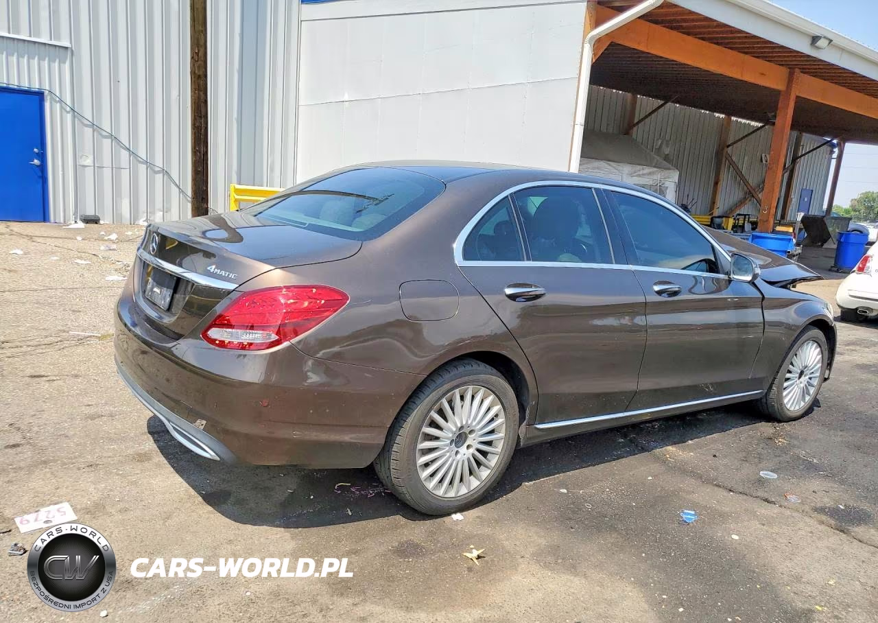 2017 Mercedes-Benz C 300 4Matic VIN:55SWF4KB8HU183495 - 3
