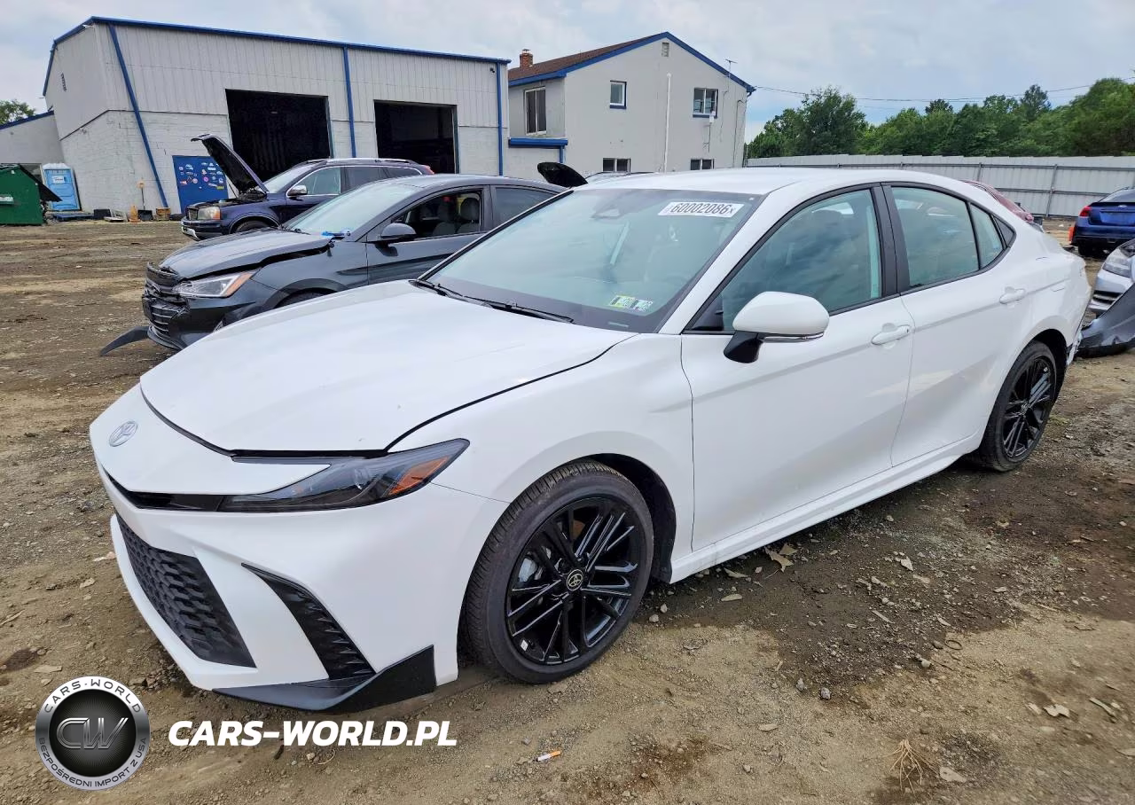 2025 Toyota Camry Se – zdjęcie 1 z 12