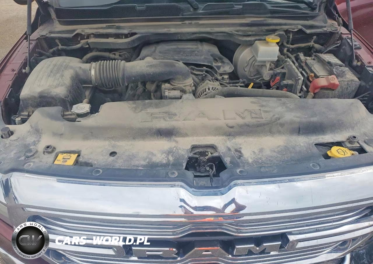 2019 Ram 1500 Laramie VIN:1C6SRFJT9KN718881 - 11