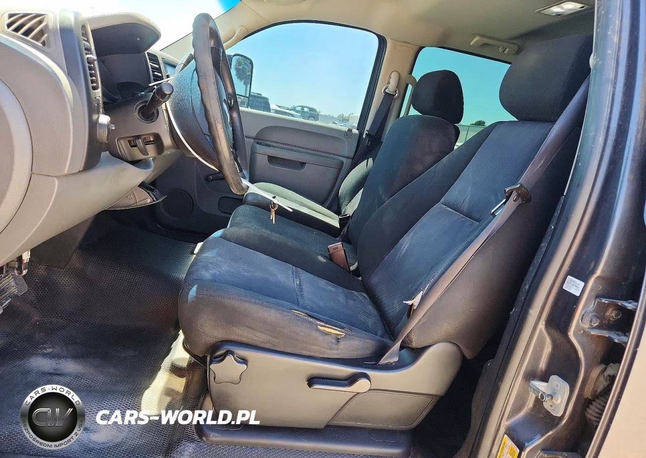 2010 Chevrolet Silverado C1500 VIN:3GCRCPEA2AG262947 - 7