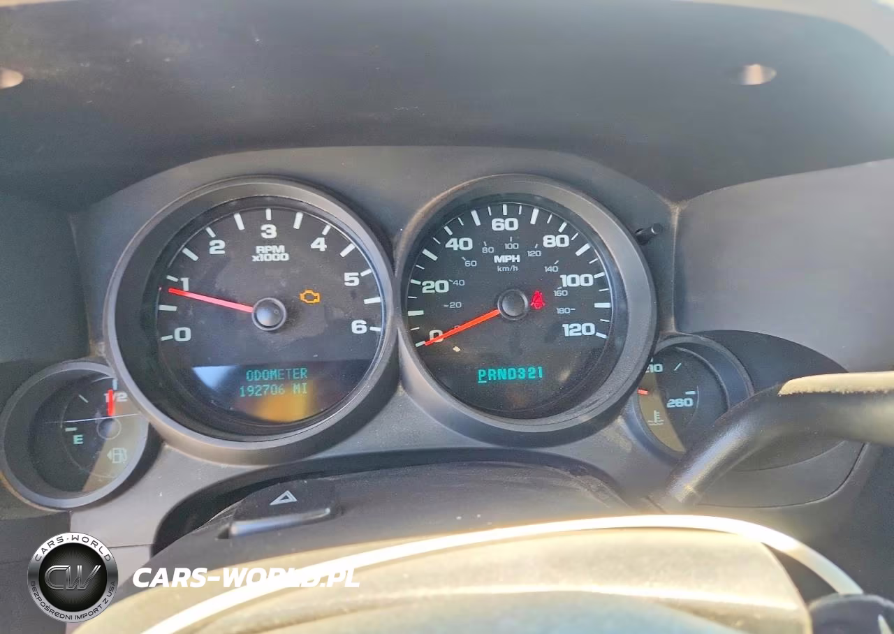 2010 Chevrolet Silverado C1500 VIN:3GCRCPEA2AG262947 - 9