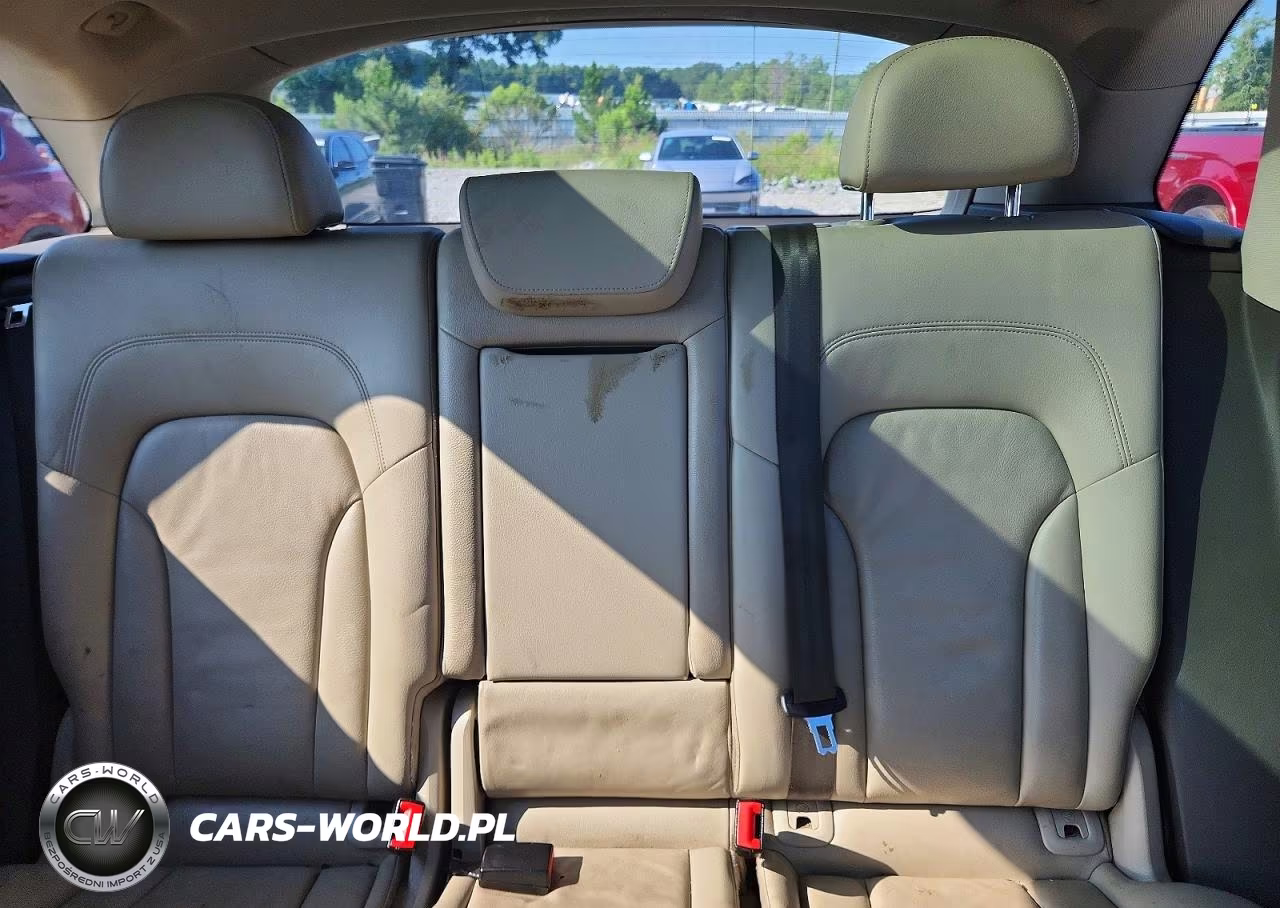 2012 Audi Q5 Premium Plus VIN:WA1LFAFP4CA136100 - 10