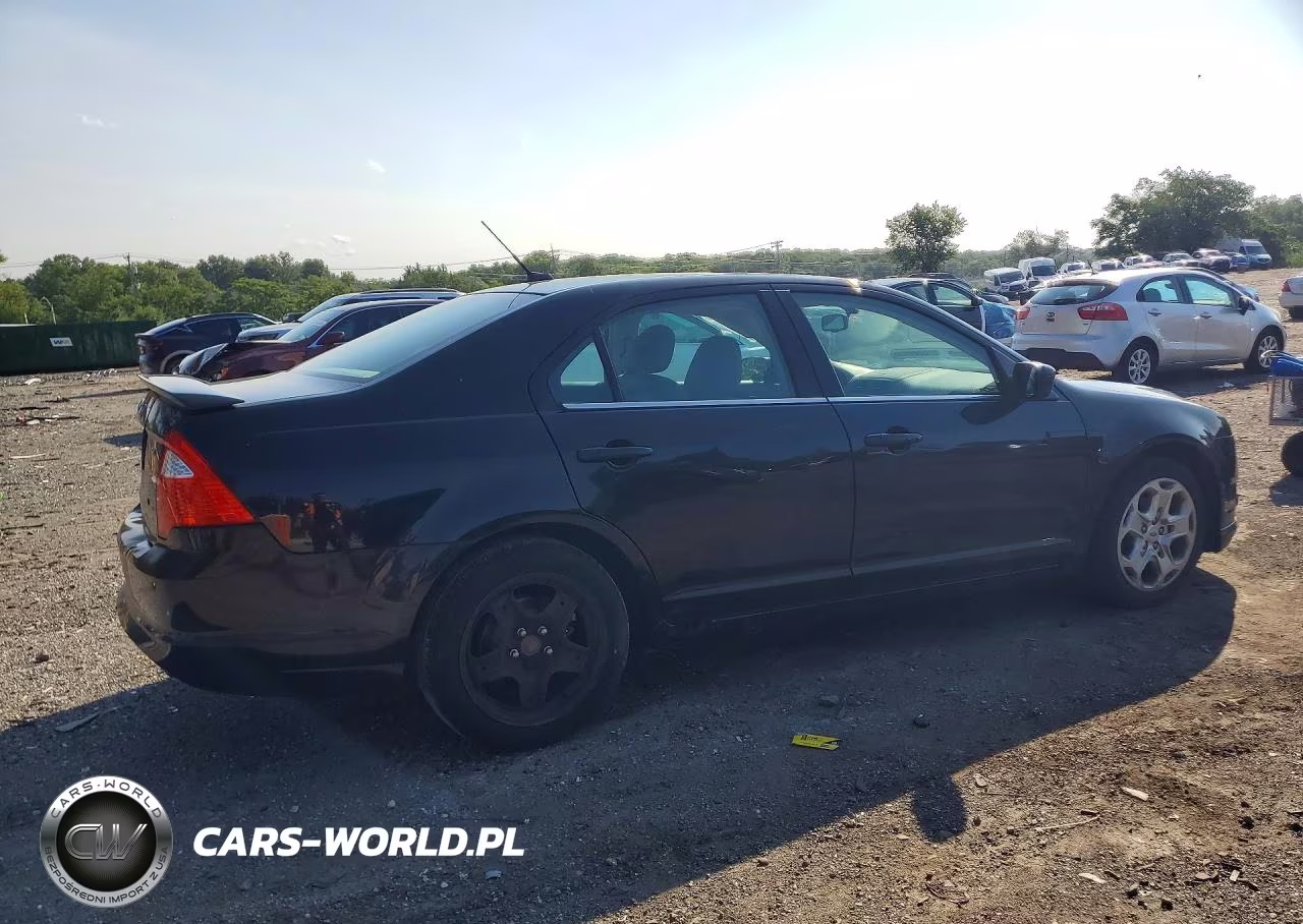 2010 Ford Fusion Se VIN:3FAHP0HA5AR315489 - 3