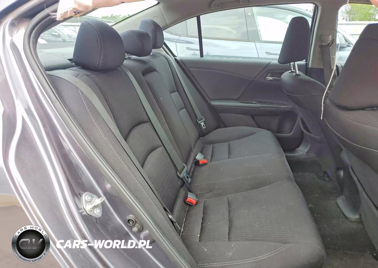 2015 Honda Accord Sport VIN:1HGCR2F58FA210867 - 10