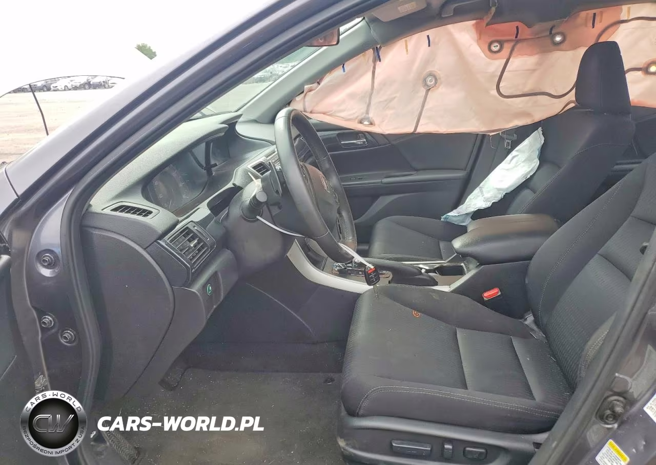 2015 Honda Accord Sport VIN:1HGCR2F58FA210867 - 7