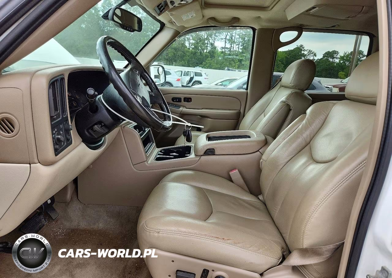 2006 Chevrolet Suburban C1500 VIN:1GNEC16Z06J167350 - 7