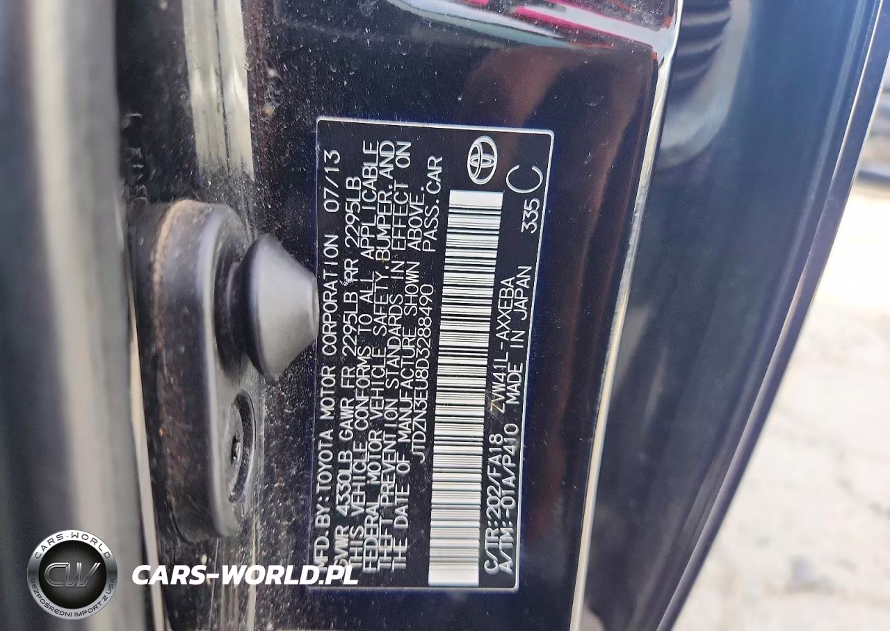 2013 Toyota Prius V Two VIN:JTDZN3EU8D3288490 - 12