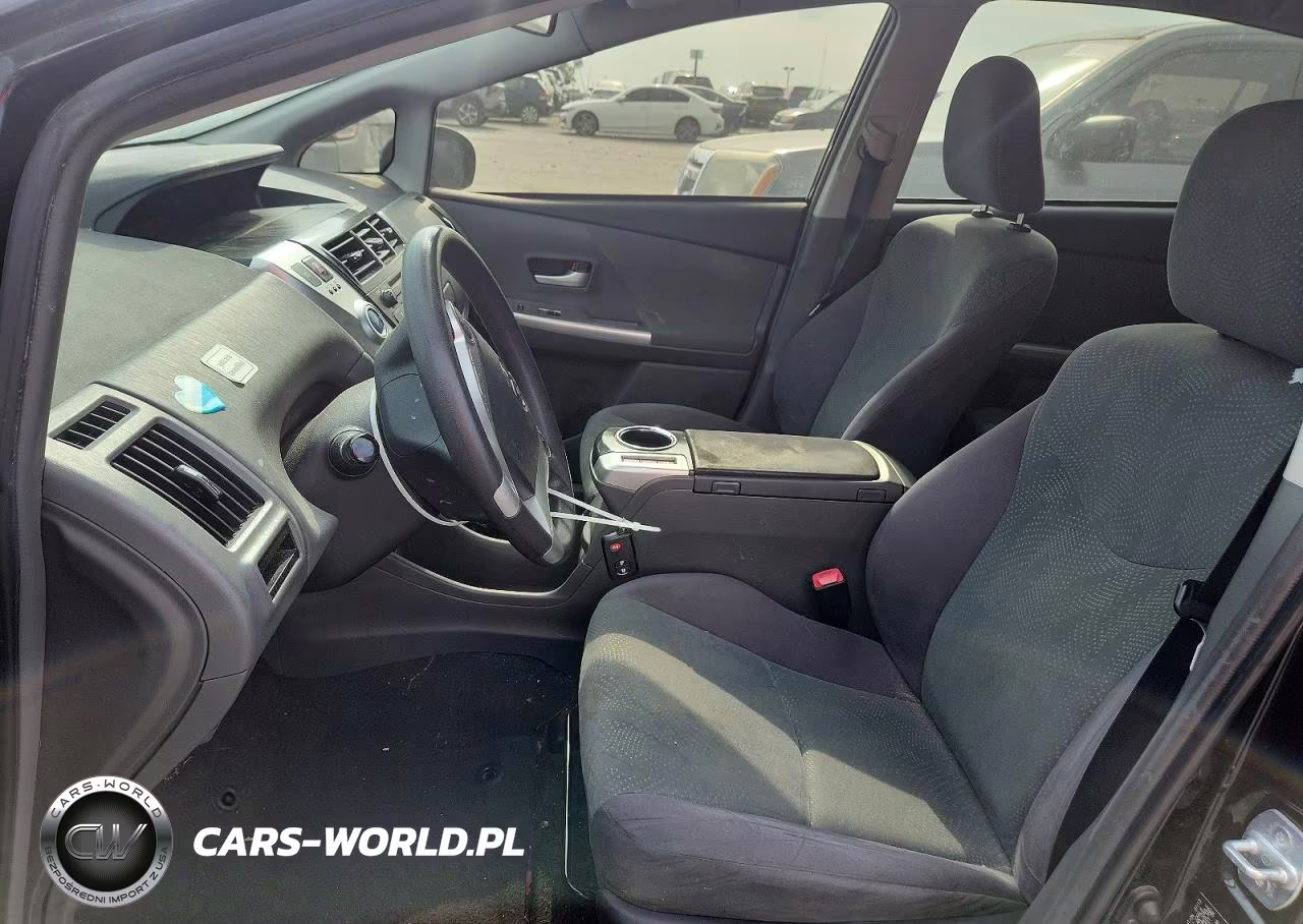 2013 Toyota Prius V Two VIN:JTDZN3EU8D3288490 - 7