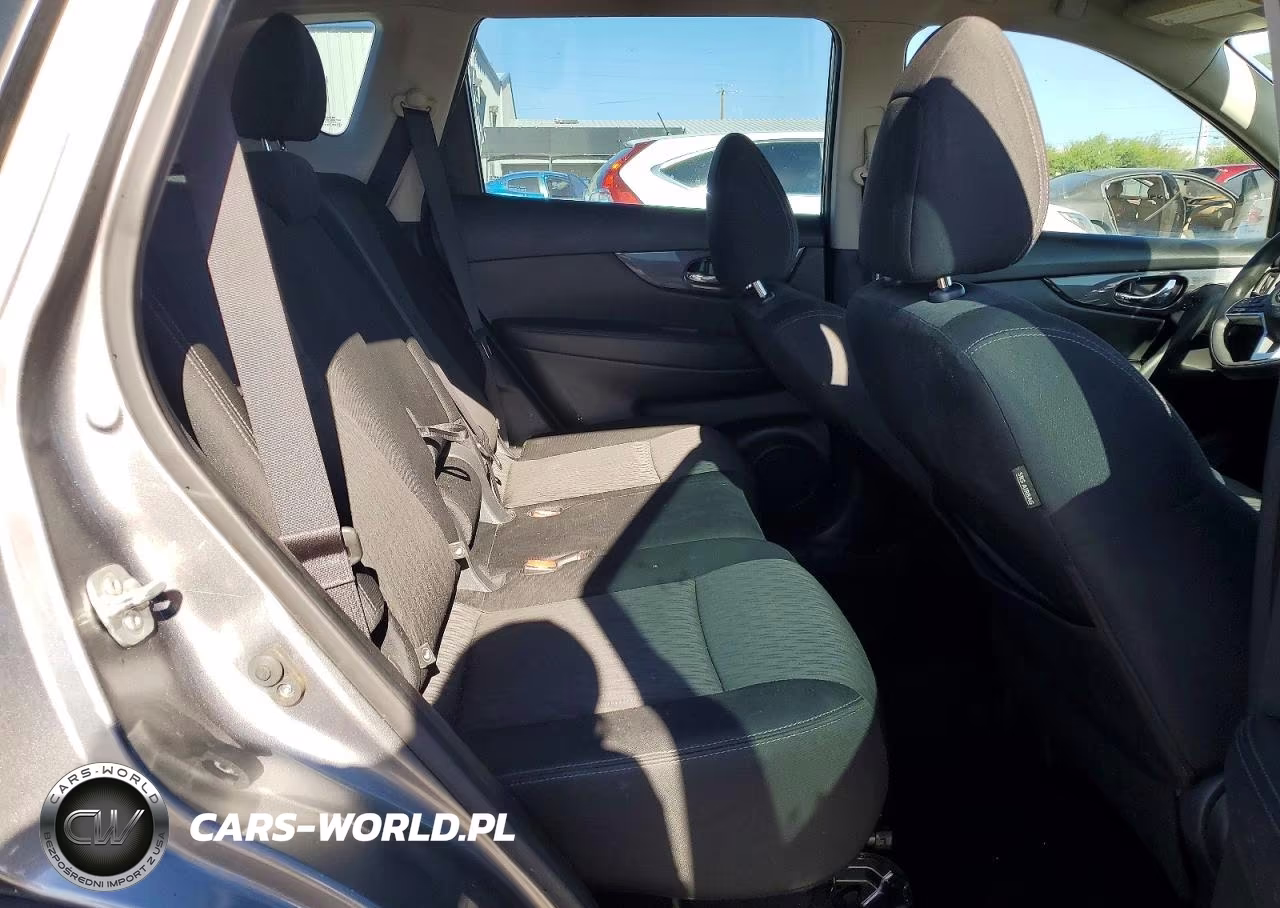 2018 Nissan Rogue S VIN:KNMAT2MT3JP549034 - 10