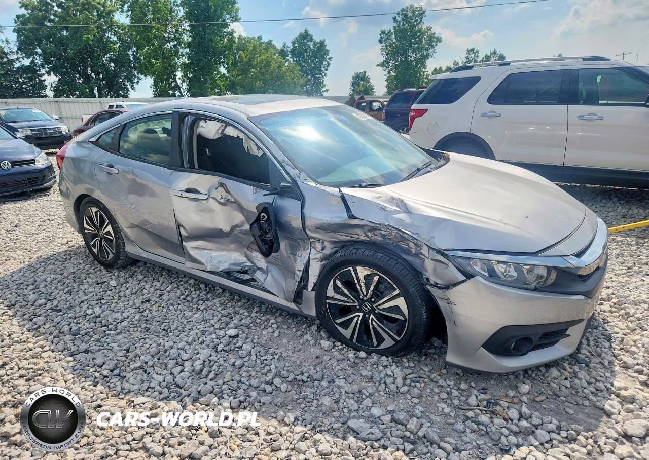 2018 Honda Civic Ex VIN:JHMFC1F31JX018121 - 4