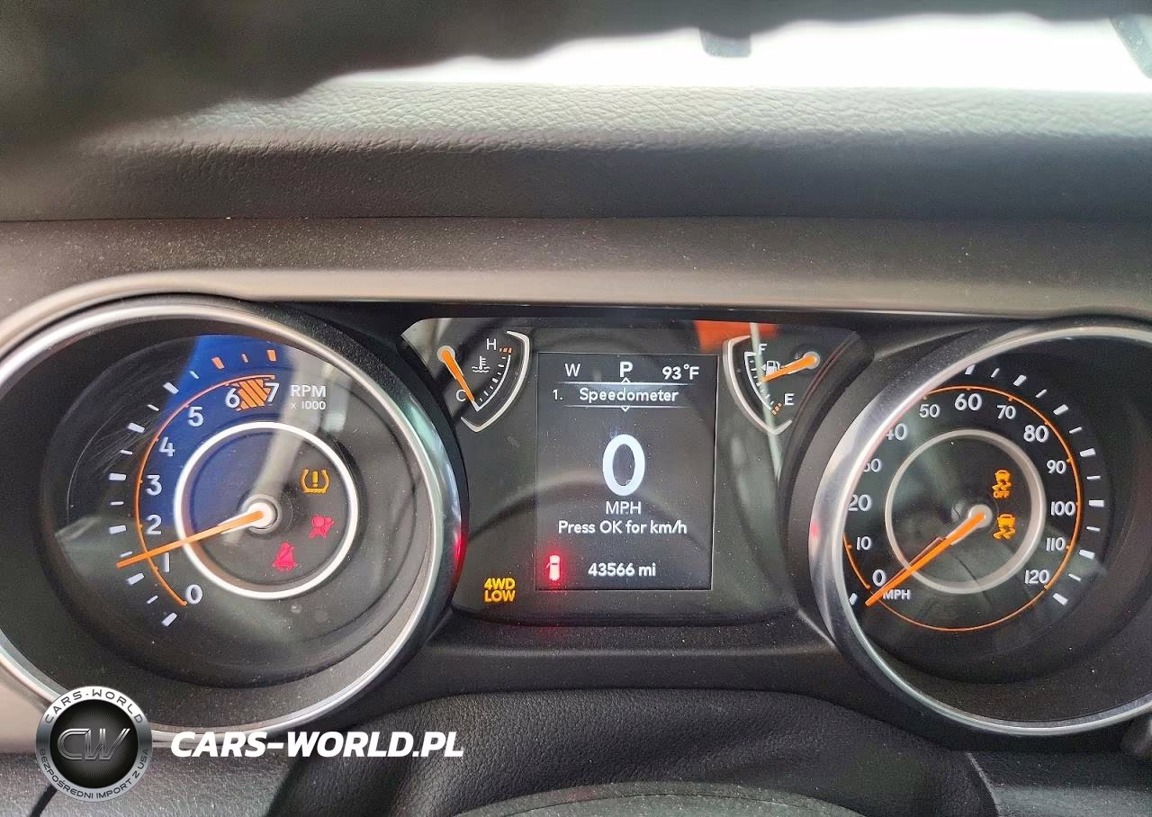 2020 Jeep Wrangler Unlimited Sport VIN:1C4HJXDN3LW248467 - 9