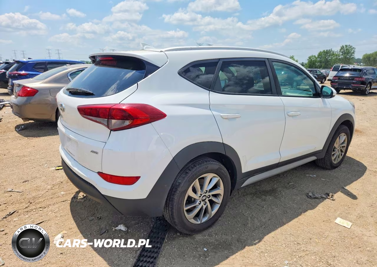2018 Hyundai Tucson Sel VIN:KM8J3CA42JU767997 - 3