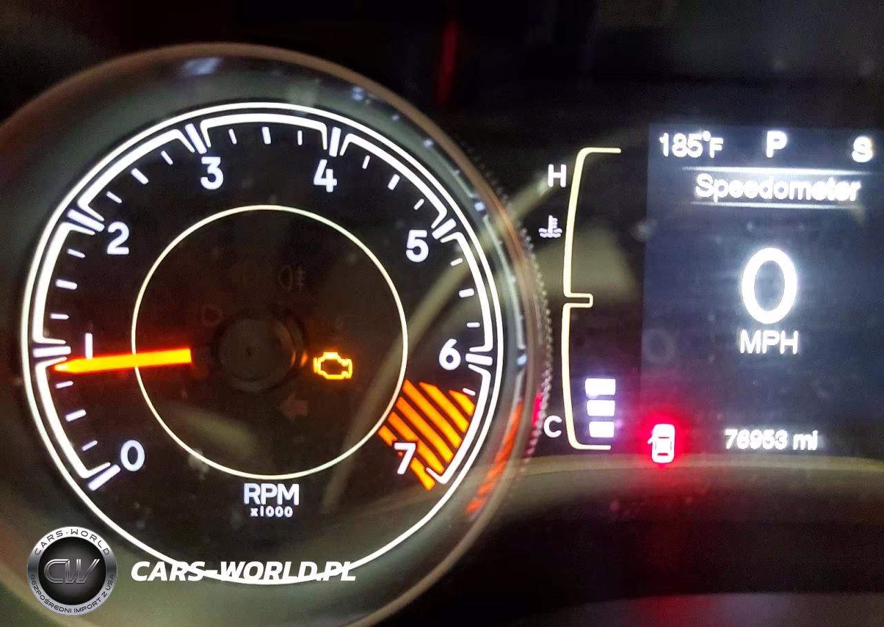 2015 Jeep Cherokee Sport VIN:1C4PJLAB8FW506369 - 9