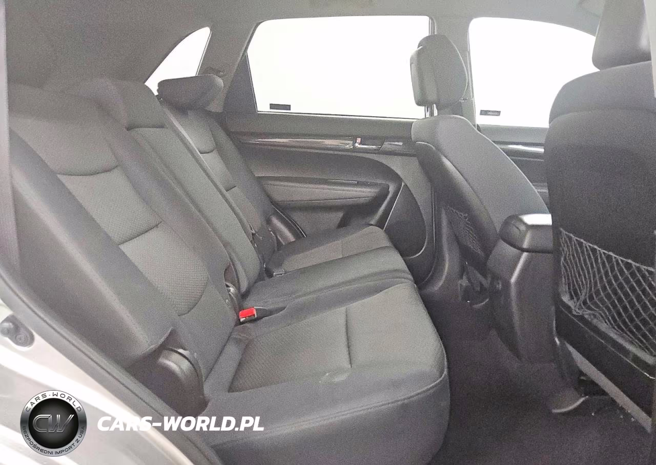 2013 Kia Sorento Lx VIN:5XYKT3A61DG345719 - 10