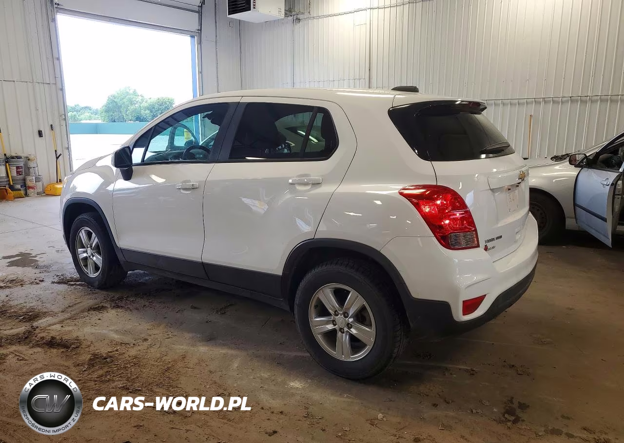 2019 Chevrolet Trax Ls VIN:3GNCJNSB1KL227359 - 2