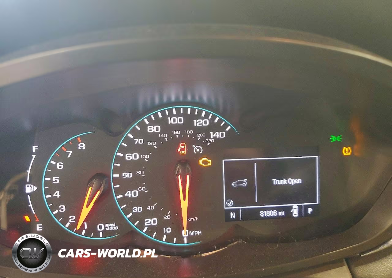 2019 Chevrolet Trax Ls VIN:3GNCJNSB1KL227359 - 9