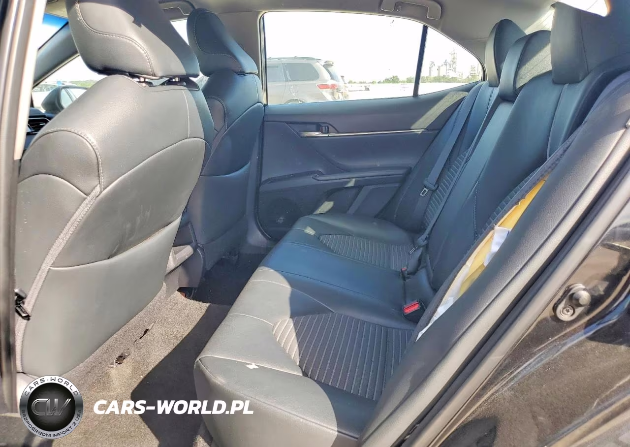 2019 Toyota Camry Se VIN:4T1B11HK3KU261535 - 10
