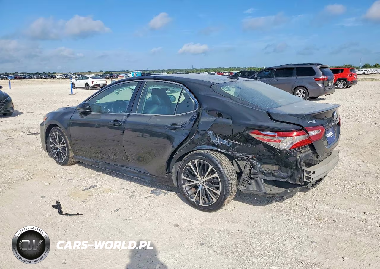 2019 Toyota Camry Se VIN:4T1B11HK3KU261535 - 2