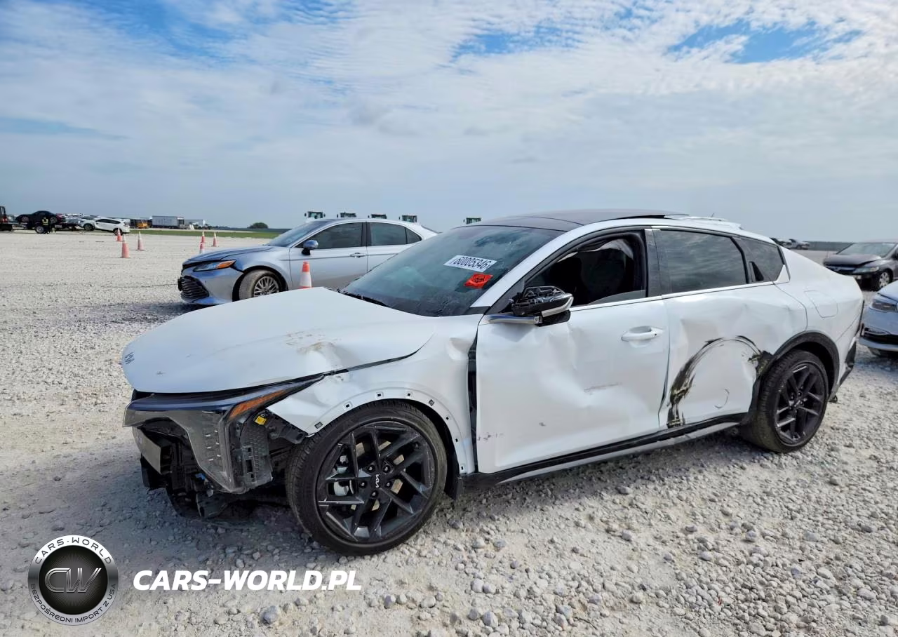 2025 Kia K4 Gt-Line Turbo VIN:3KPFW4DC4SE240134 - 1