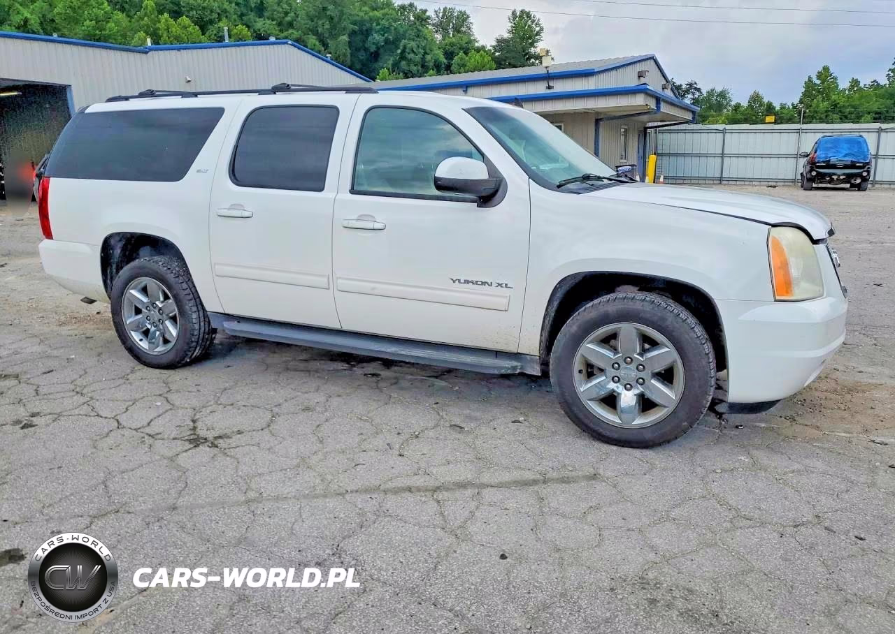 2011 GMC Yukon Xl K1500 Slt VIN:1GKS2KE33BR297172 - 4