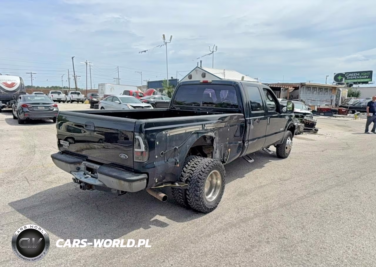 2006 Ford F350 Super Duty VIN:1FTWW33P86EA38834 - 4