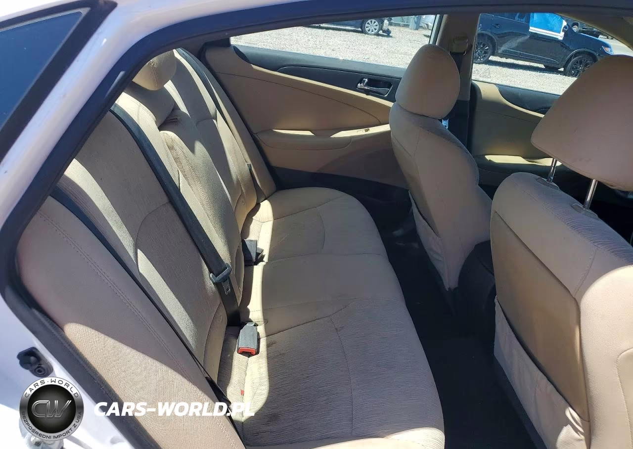 2014 Hyundai Sonata Gls VIN:5NPEB4AC2EH823572 - 10