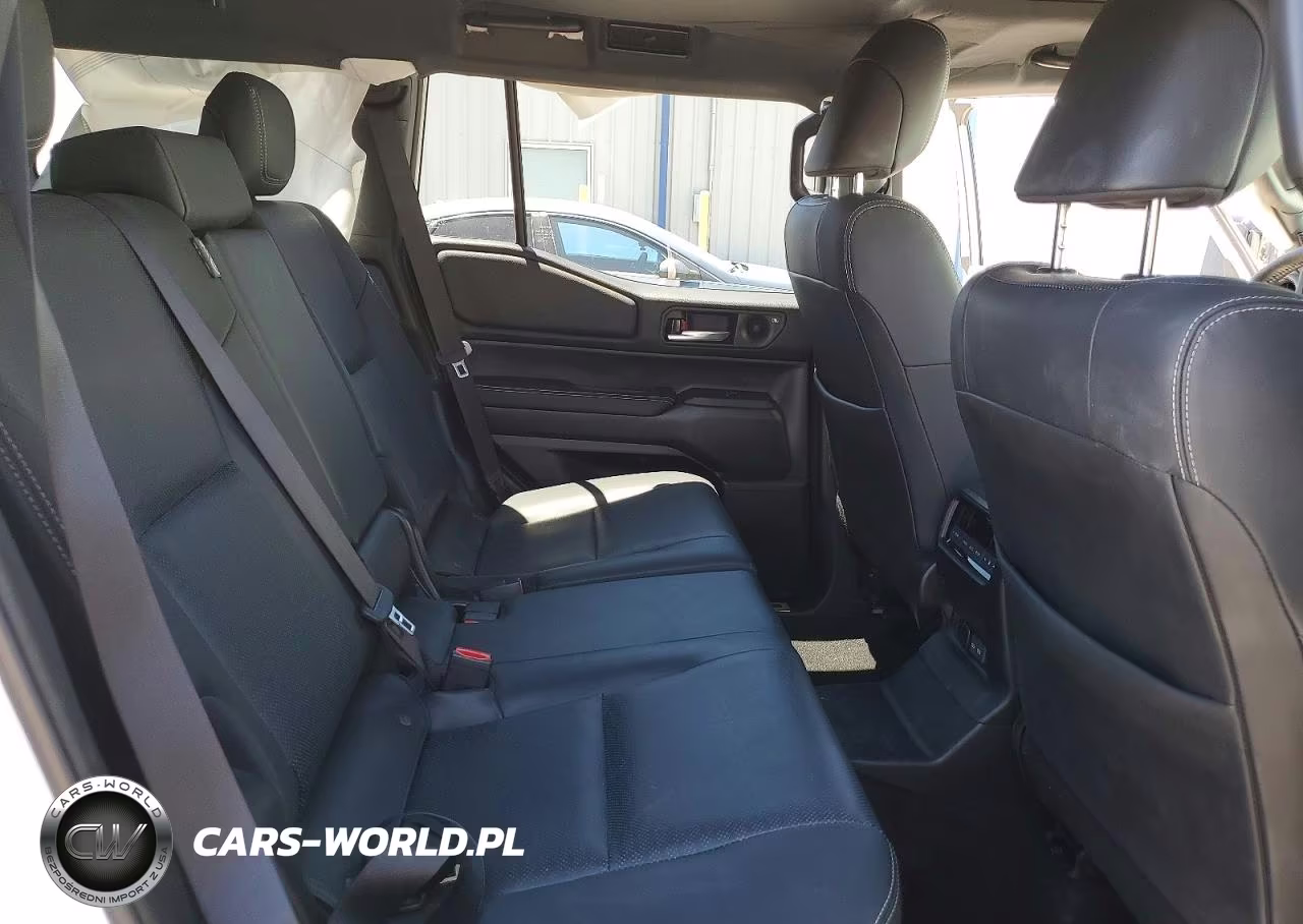2025 Toyota Land Cruiser Base VIN:JTEABFAJ5S5014891 - 11