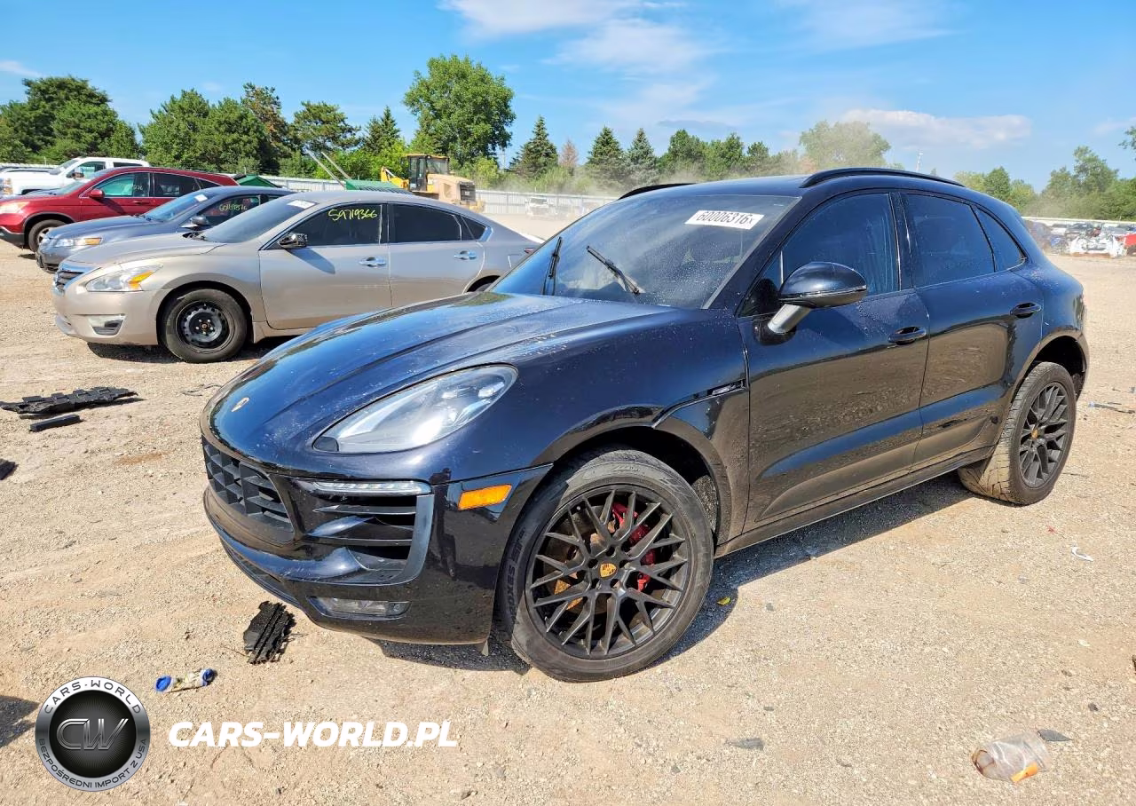 2017 Porsche Macan Gts