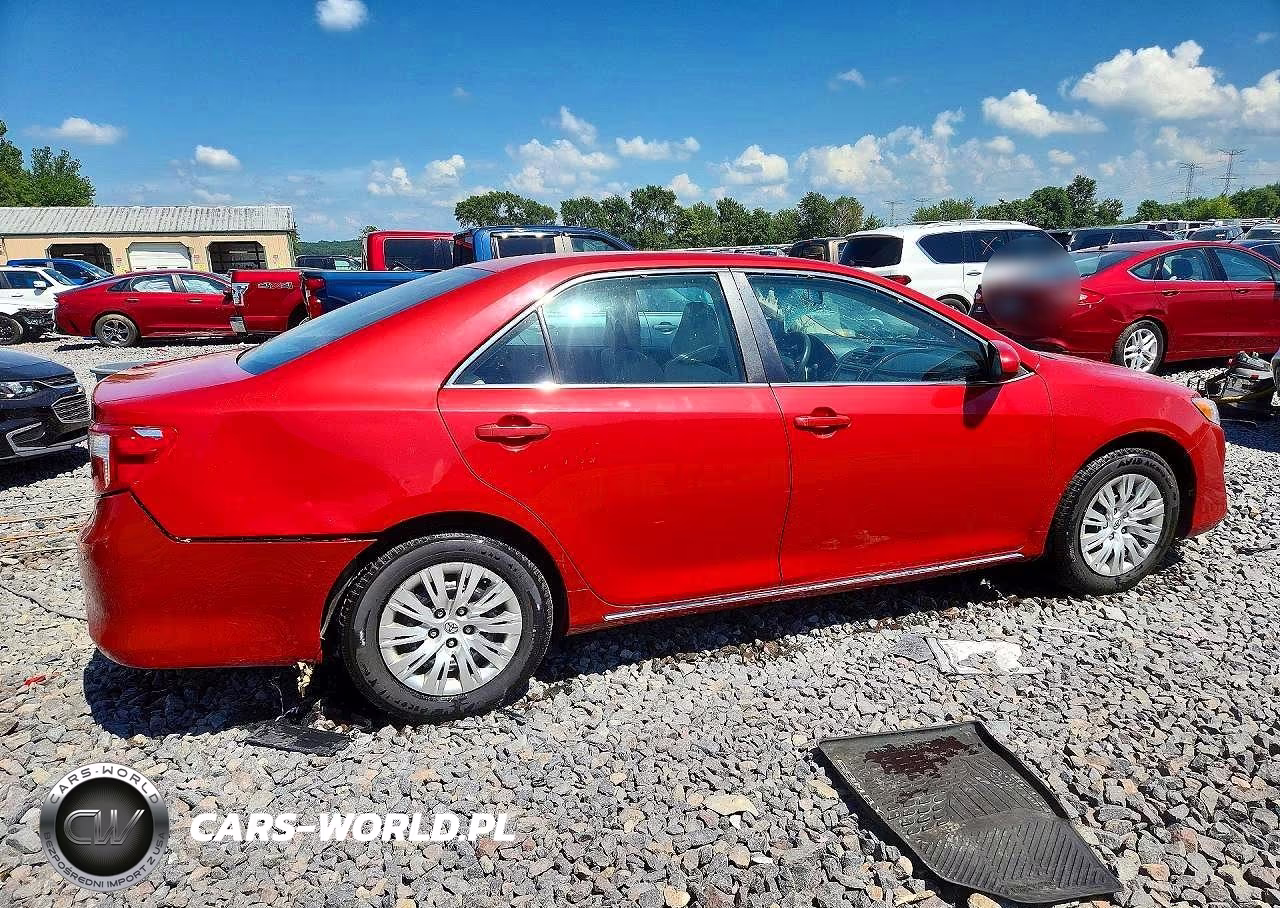 2014 Toyota Camry Le VIN:4T4BF1FK8ER353349 - 3