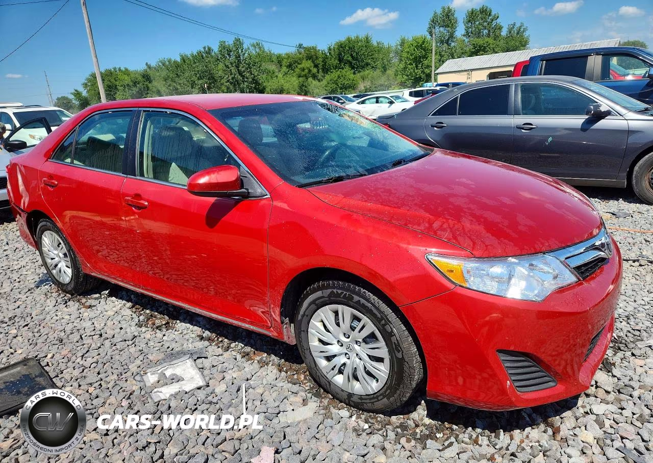 2014 Toyota Camry Le VIN:4T4BF1FK8ER353349 - 4