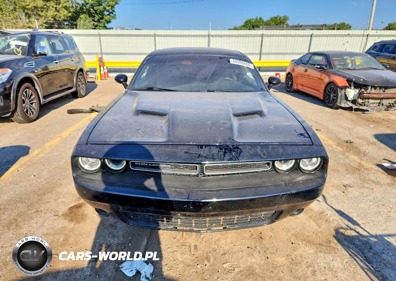 2017 Dodge Challenger Sxt VIN:2C3CDZAG5HH572744 - 5