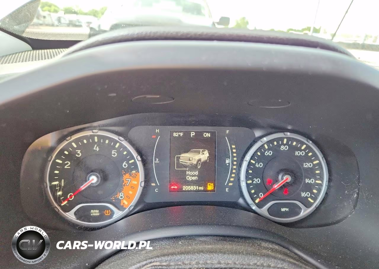 2016 Jeep Renegade Latitude VIN:ZACCJBBT1GPD04584 - 9
